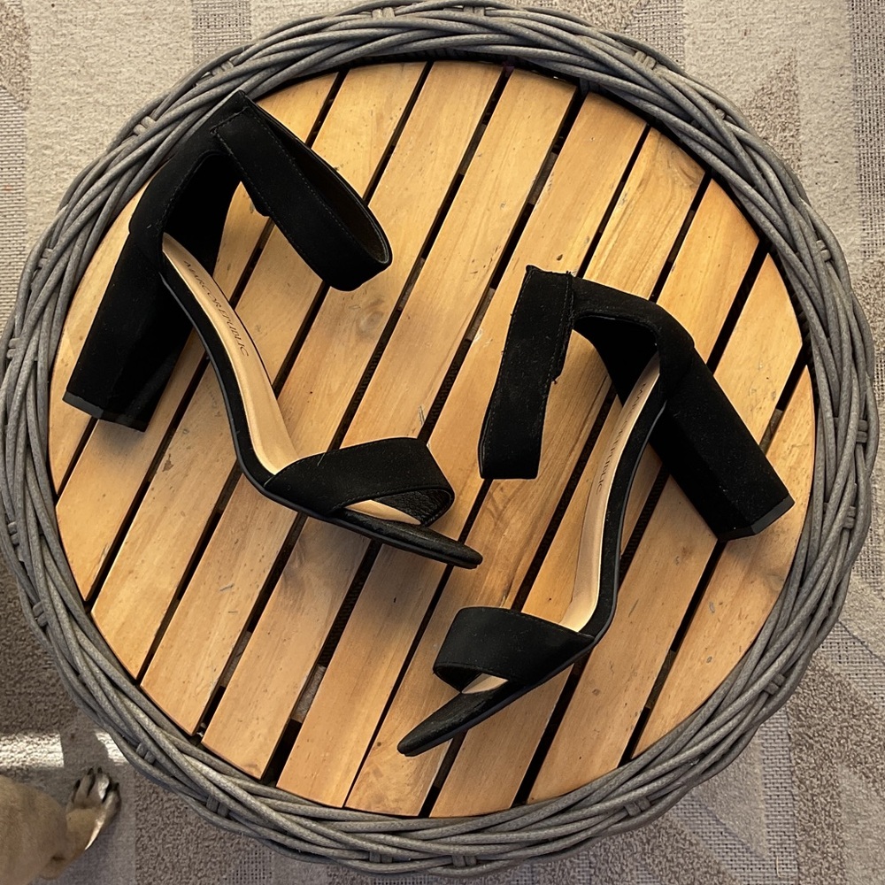 Chic Black Block Heel Sandals BRAND NEW SHOES